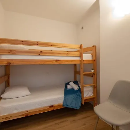 Lägenhet Rare! 2-br Seafront